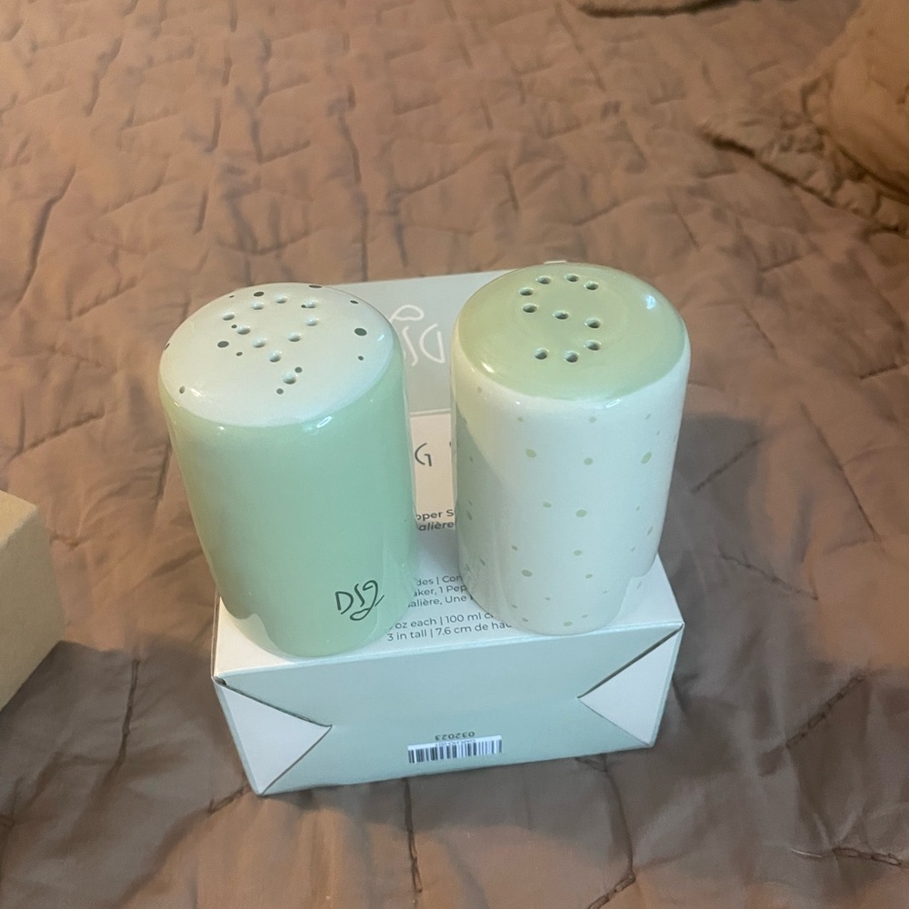 Green and Cream Salt and Pepper Shakers
